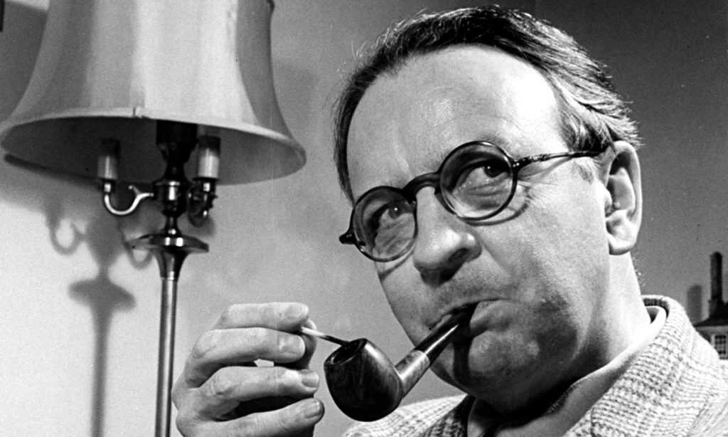 Raymond Chandler.