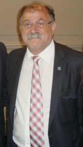 Dr. Carlos Chiale